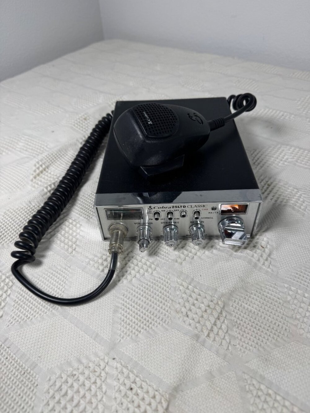 Cobra 25 LTD Classic CB Radio w Microphone & Controls FCC Certified Vintage
